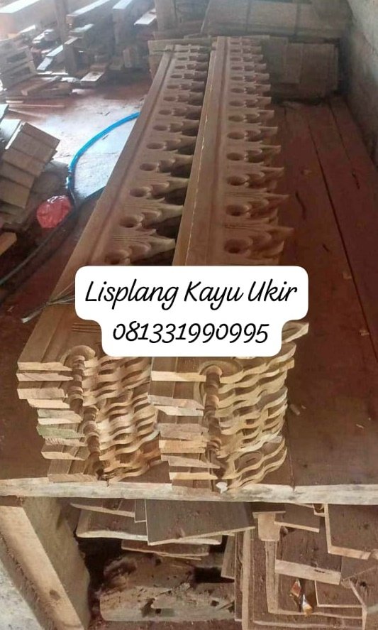 Lisplang Kayu Ukir